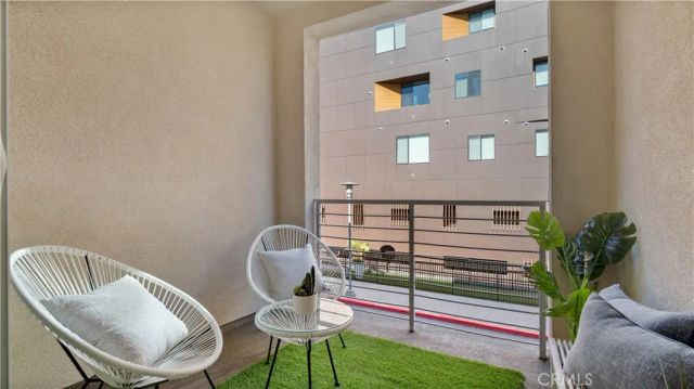 247 E Jeanette, Santa Ana, CA 92705