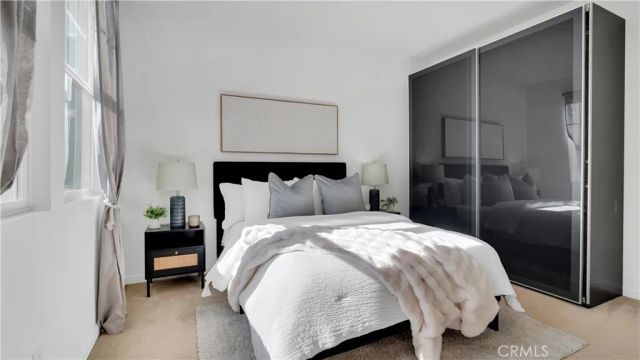 247 E Jeanette, Santa Ana, CA 92705