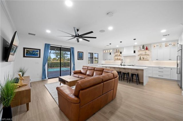 19222 Zephyr Lily CT, Estero, FL 33928