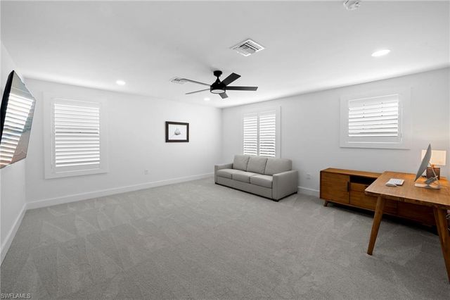 19222 Zephyr Lily CT, Estero, FL 33928