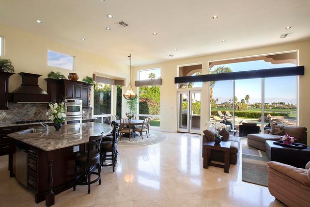 79702 Mission Drive E, La Quinta, CA 92253