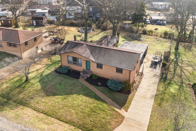 6411 Ranchero Dr, Nashville, TN 37209