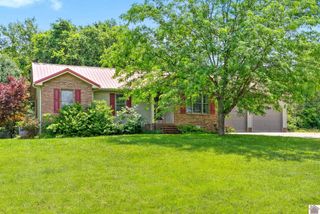 332 Meadowbrook, Cadiz, KY 42211