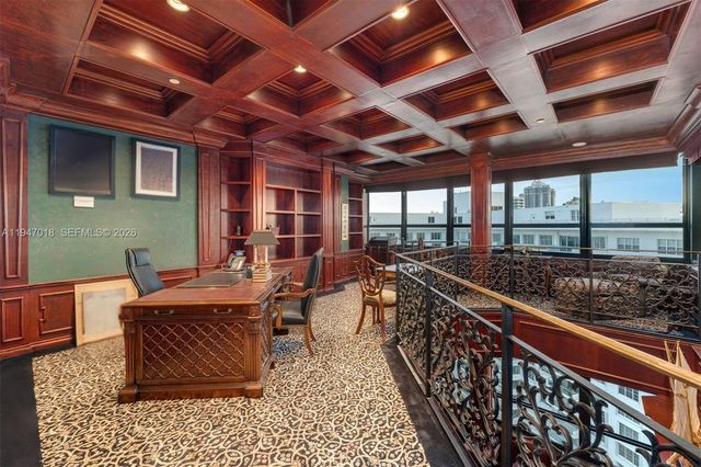 5225 Collins Ave PH8, Miami Beach, FL 33140