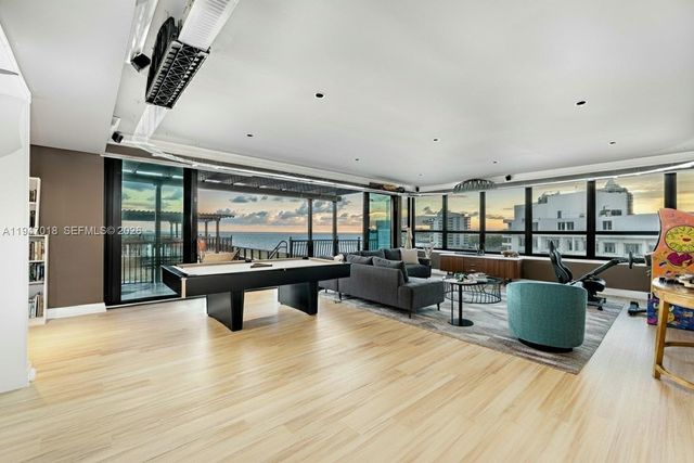 5225 Collins Ave PH8, Miami Beach, FL 33140