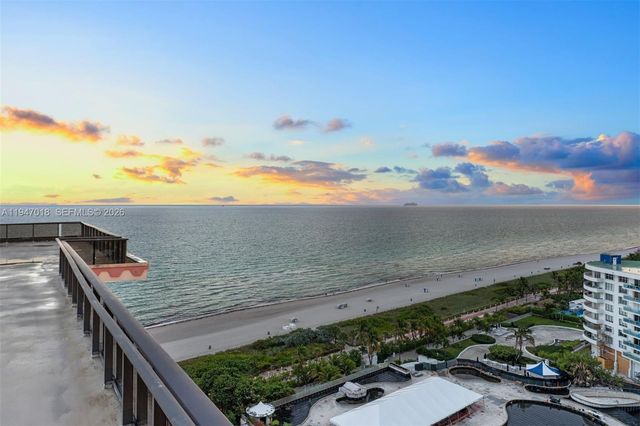 5225 Collins Ave PH8, Miami Beach, FL 33140