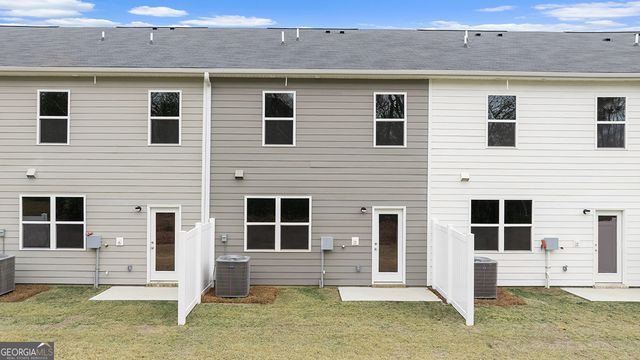 208 Kenmore Circle, Perry, GA 31069