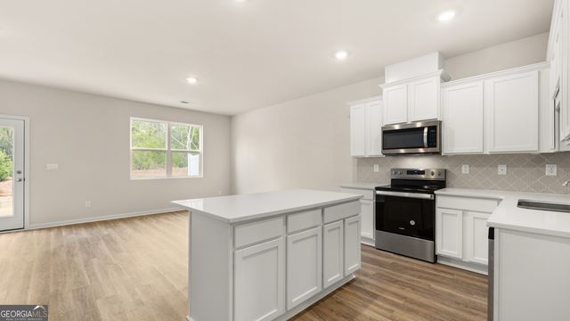 208 Kenmore Circle, Perry, GA 31069