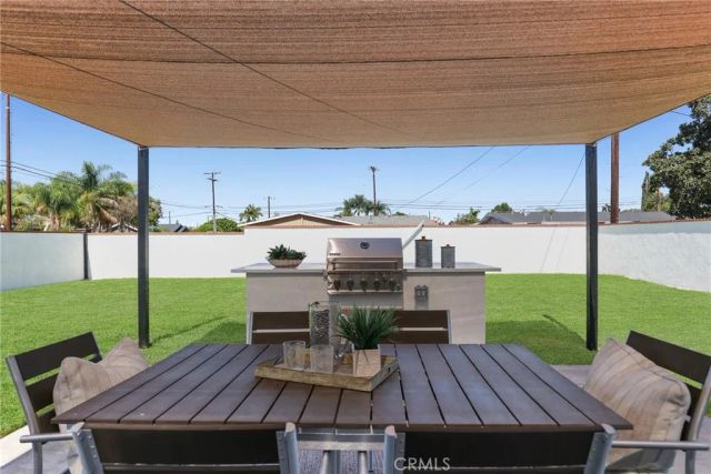 2037 W Arbor, Orange, CA 92868