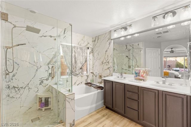 8884 Bonneville Peak Court, Las Vegas, NV 89148