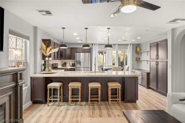 8884 Bonneville Peak Court, Las Vegas, NV 89148