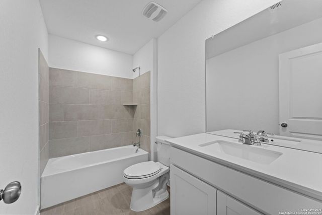 1875 Nuthatch Ridge, New Braunfels, TX 78130