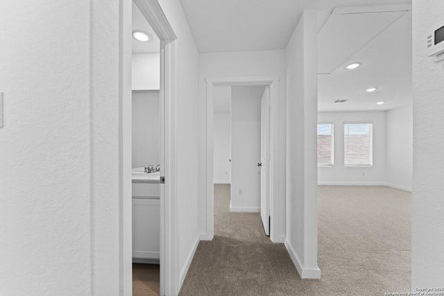 1875 Nuthatch Ridge, New Braunfels, TX 78130