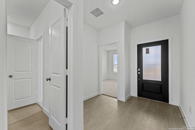 1875 Nuthatch Ridge, New Braunfels, TX 78130