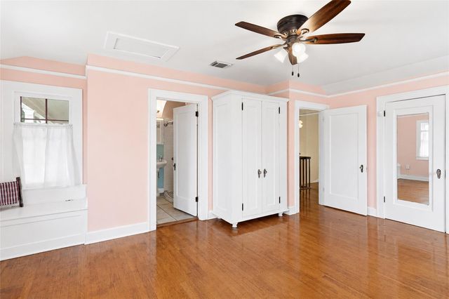 308 S ERKEL AVE, Seguin, TX 78155