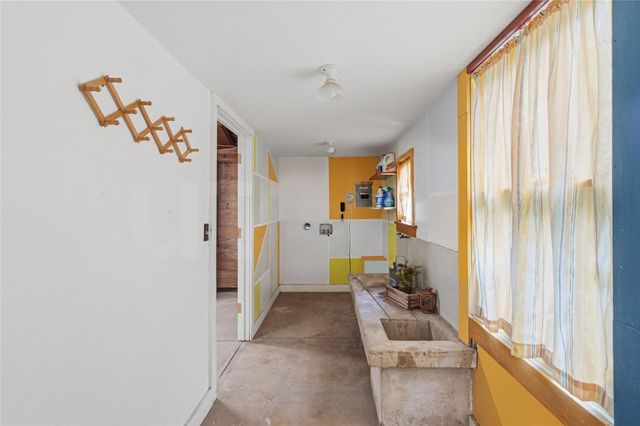 308 S ERKEL AVE, Seguin, TX 78155