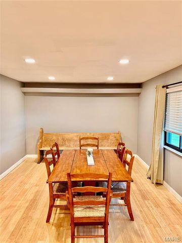 10149 Carolynne Drive, Sappington, MO 63128