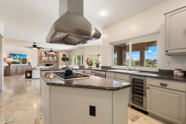 9015 E HACKAMORE Drive, Scottsdale, AZ 85255