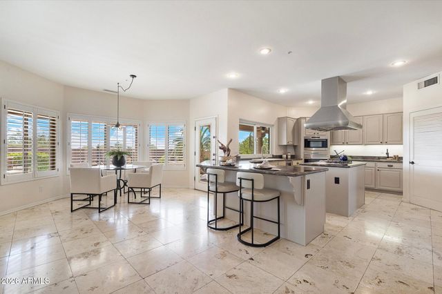 9015 E HACKAMORE Drive, Scottsdale, AZ 85255