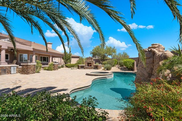 9015 E HACKAMORE Drive, Scottsdale, AZ 85255