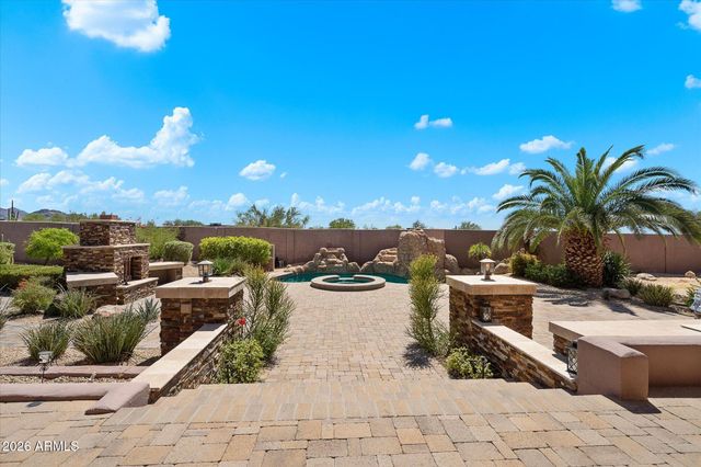 9015 E HACKAMORE Drive, Scottsdale, AZ 85255
