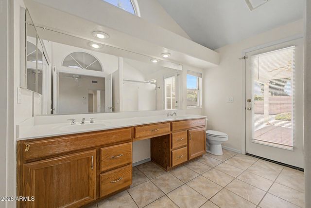 9729 W BURNETT Road, Peoria, AZ 85382