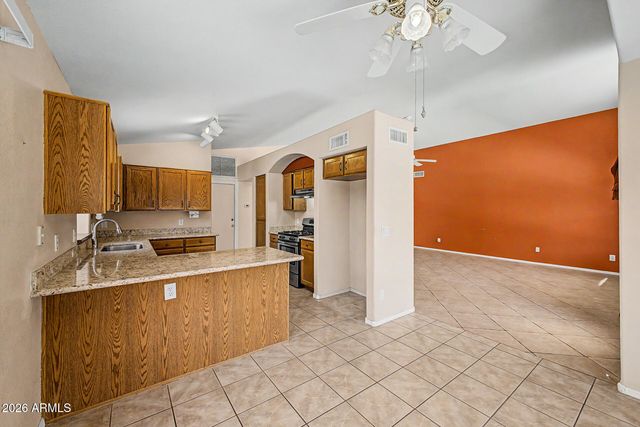 9729 W BURNETT Road, Peoria, AZ 85382