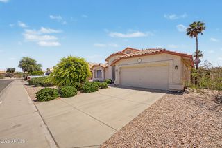 9729 W BURNETT Road, Peoria, AZ 85382