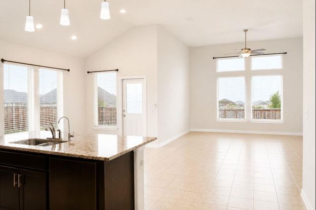 693 Durian LOOP, Buda, TX 78610
