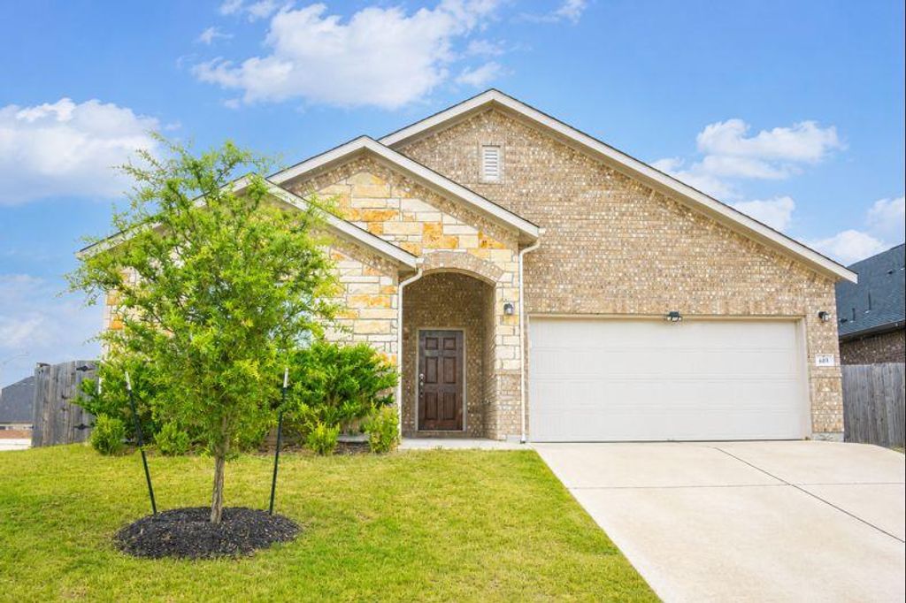 693 Durian LOOP, Buda, TX 78610