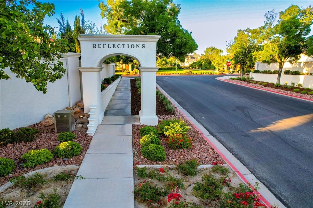 2019 Hobbyhorse Avenue, Henderson, NV 89012 — photo 3