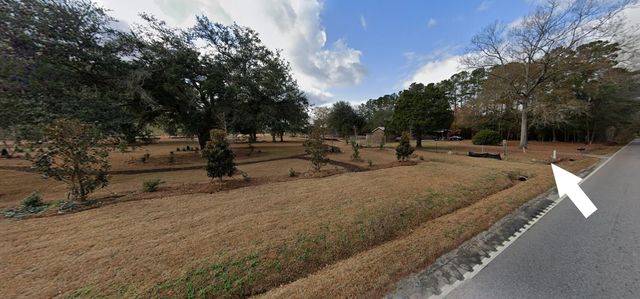 1329 Orangeburg Road, Summerville, SC 29483