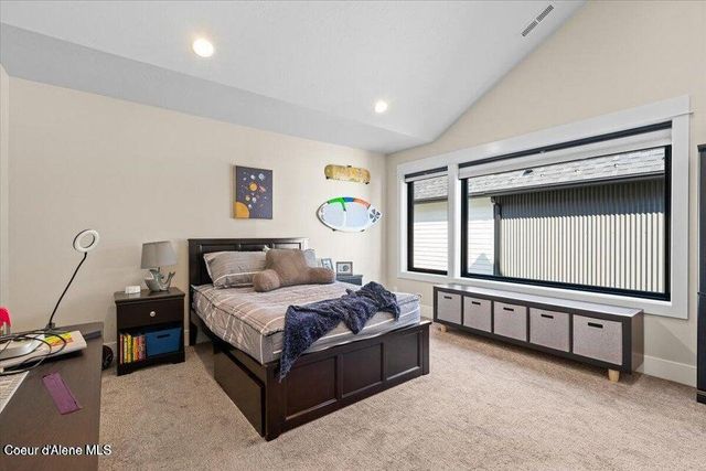 907 E Sherman AVE, Coeur D'alene, ID 83814