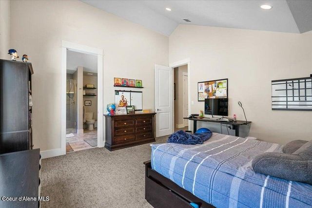907 E Sherman AVE, Coeur D'alene, ID 83814