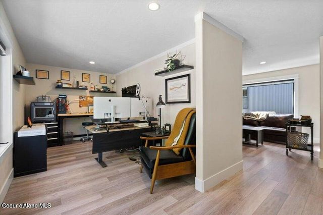 907 E Sherman AVE, Coeur D'alene, ID 83814