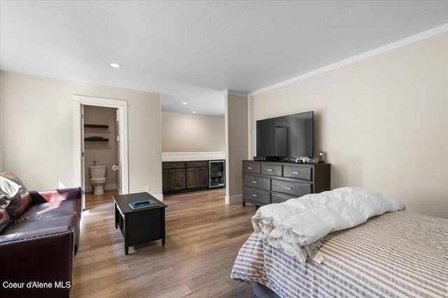 907 E Sherman AVE, Coeur D'alene, ID 83814