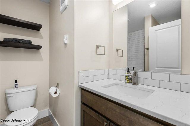 907 E Sherman AVE, Coeur D'alene, ID 83814