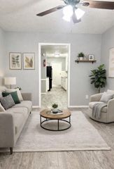 4515 Oxford Street 24, Houston, TX 77022