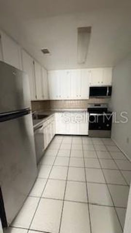 3956 VERSAILLES DRIVE 3956B, Orlando, FL 32808