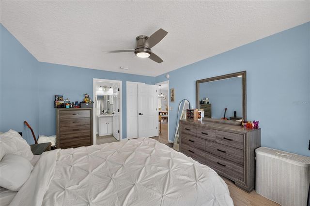 599 MAGNOLIA RIDGE AVENUE, Tavares, FL 32778
