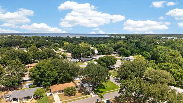 599 MAGNOLIA RIDGE AVENUE, Tavares, FL 32778
