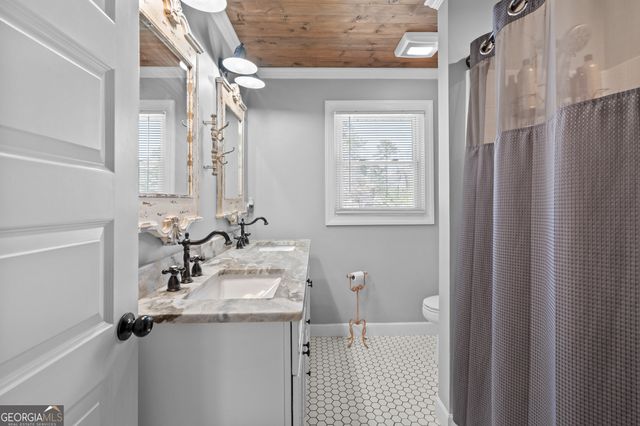 522 Hickory Street, Bremen, GA 30110