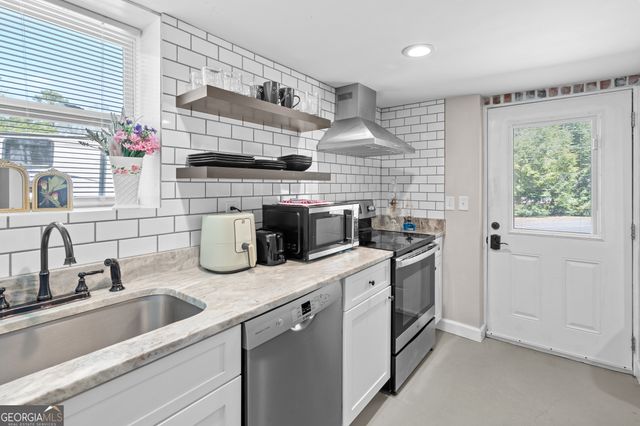 522 Hickory Street, Bremen, GA 30110