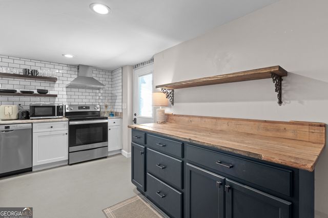 522 Hickory Street, Bremen, GA 30110