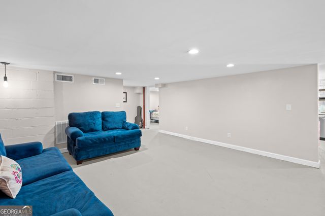 522 Hickory Street, Bremen, GA 30110