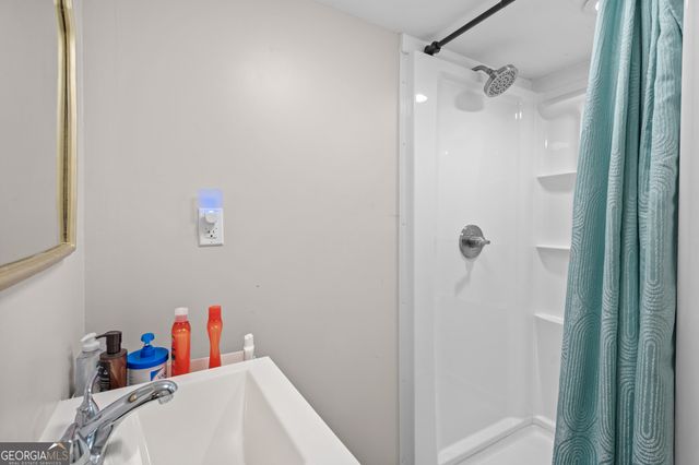 522 Hickory Street, Bremen, GA 30110