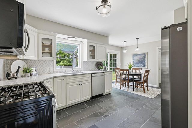 15200 Briaridge COURT, Elm Grove, WI 53122