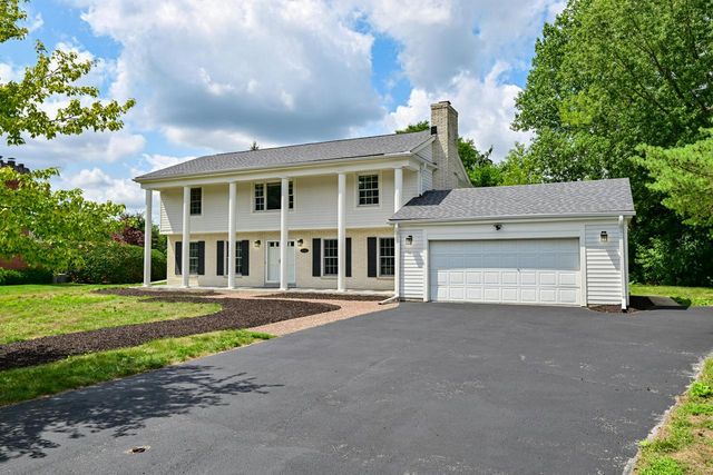 15200 Briaridge COURT, Elm Grove, WI 53122