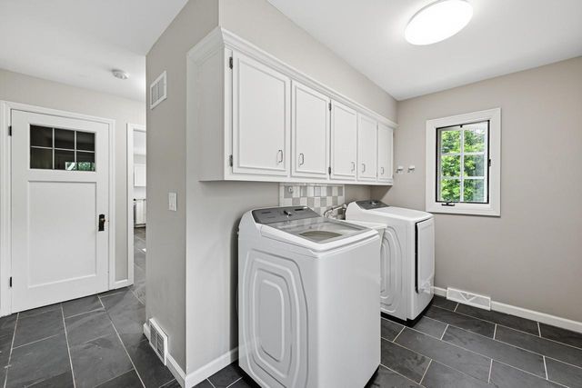 15200 Briaridge COURT, Elm Grove, WI 53122