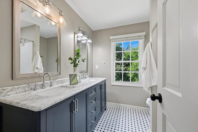 15200 Briaridge COURT, Elm Grove, WI 53122